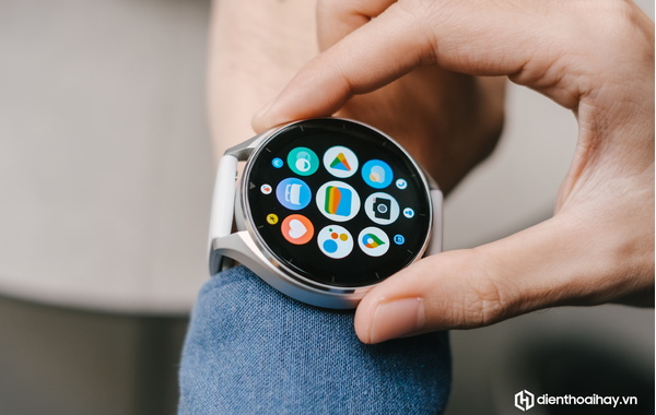Xiaomi Watch 2: Smartwatch WearOS giá chỉ hơn 4 triệu đồng, màn hình đẹp, thiết kế thời trang