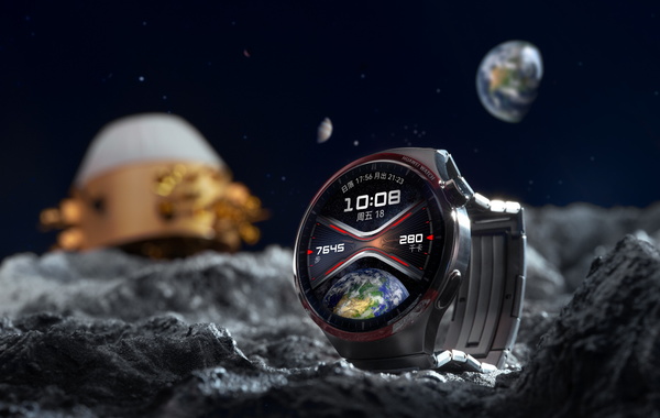 Huawei Watch 4 Pro Space Exploration ra mắt: Thiết kế đẳng cấp, màn hình sapphire phủ kim cương, có tính năng điều khiển xe hơi, giá gần 20 triệu đồng
