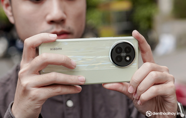 Trên tay Xiaomi Civi 4 Pro: Điện thoại tầm trung mà thiết kế đẹp quá, camera Leica chẳng kém gì flagship, chip Snapdragon 8s Gen 3 cực mạnh, giá chỉ hơn 11 triệu đồng