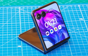 Motorola Razr 50 series: Đối thủ đáng gờm của Galaxy Z Flip6 với màn hình phụ tràn viền và chip mạnh mẽ