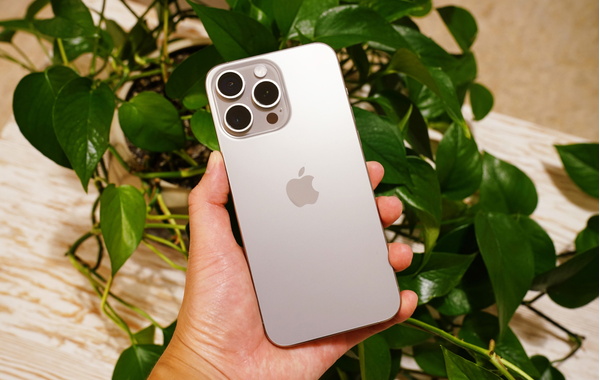 iPhone 17 Pro Max sẽ có nâng cấp mạnh về camera