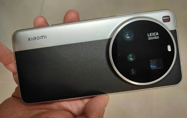 Xiaomi 15 Ultra "lột xác" với thiết kế "huyền thoại" Leica