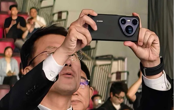 Hé lộ smartphone mới của Huawei với hệ thống camera khủng