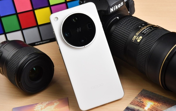 Find X9 Ultra của OPPO lộ diện: Pin khủng, camera sắc nét