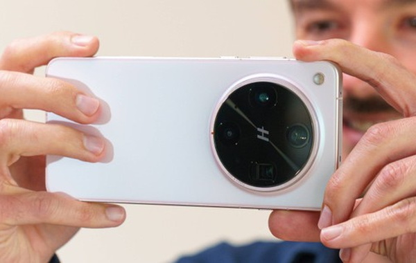 OPPO Find X9 Ultra và cuộc chiến camera 200MP sắp bùng nổ