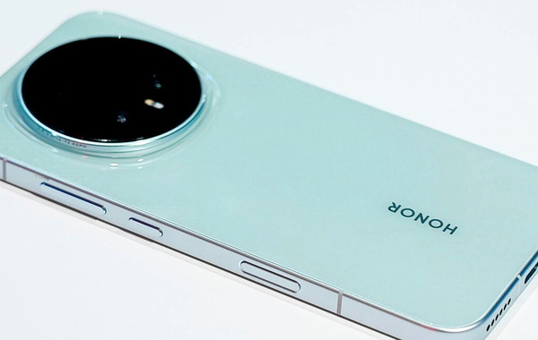 Honor Magic 8 lộ diện: thiết kế ấn tượng với nút AI độc đáo và chip mạnh mẽ