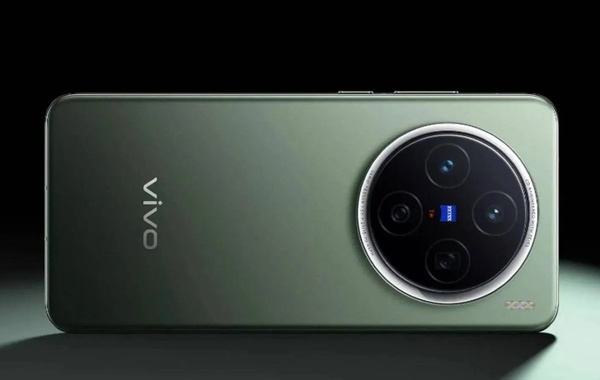 Vivo X300 series lộ diện với pin dung lượng khủng