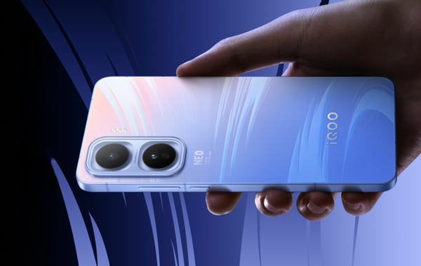 iQOO Neo 11 lộ diện: Đột phá thiết kế và sức mạnh