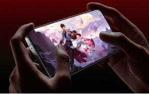 iQOO 15 gây ấn tượng với cấu hình mạnh mẽ và màn hình siêu sáng