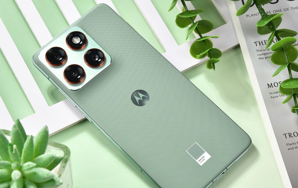 Moto X70 Air: Siêu phẩm giá mềm, hiệu năng vượt trội