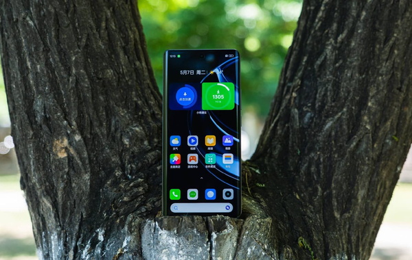 Top sản phẩm chụp ảnh đẹp đáng mua nhất tháng 11/2025