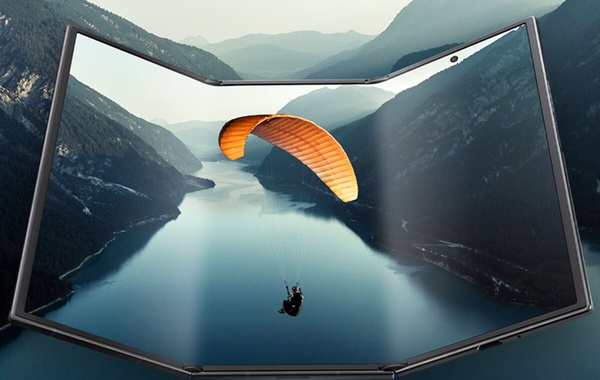 Điện thoại gập ba màn hình ấn tượng từ Samsung Galaxy Z TriFold