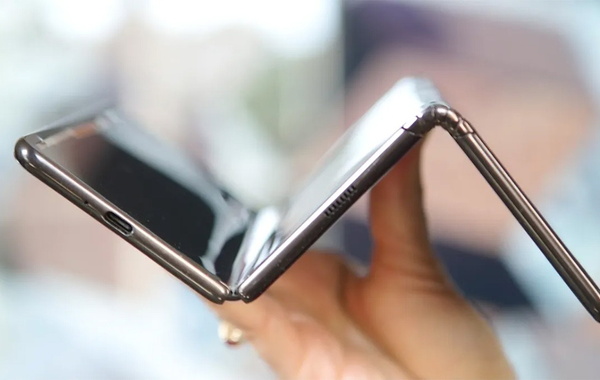 Xiaomi và bí ẩn điện thoại gập ba mới: Thực hư ra sao?