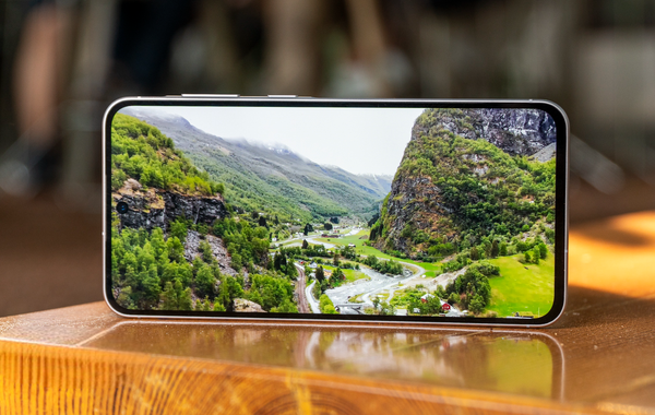 Samsung Galaxy A57: Sự thay đổi chiến lược màn hình