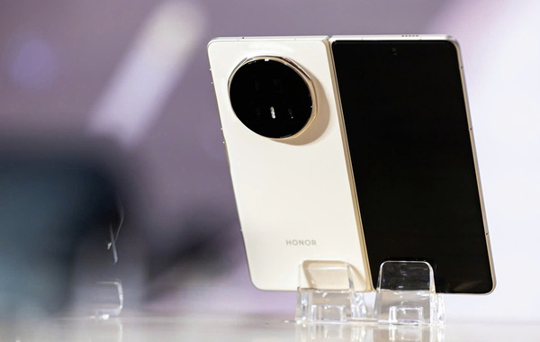 HONOR Magic V6: Chiếc smartphone gập với pin siêu khủng sắp trình làng