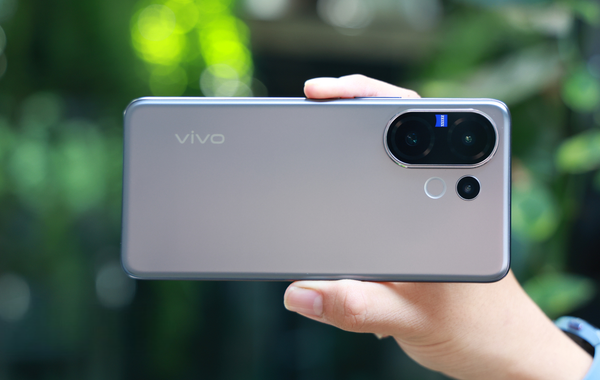 Chi tiết dòng vivo V70 lộ diện trước thềm công bố