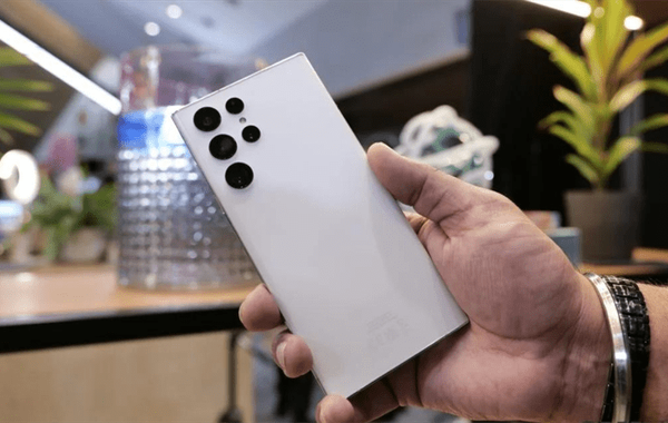 Top sản phẩm chụp ảnh đẹp đáng mua nhất tháng 2/2026