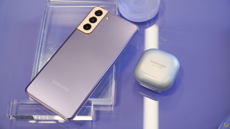 Dung lượng pin “ấn tượng” với 4800mAh từ Samsung Galaxy S21+.